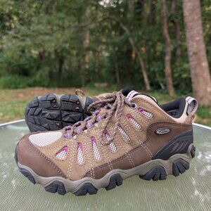 Women's Oboz Brown Leather Hiking Shoes Size 8.5 Wide